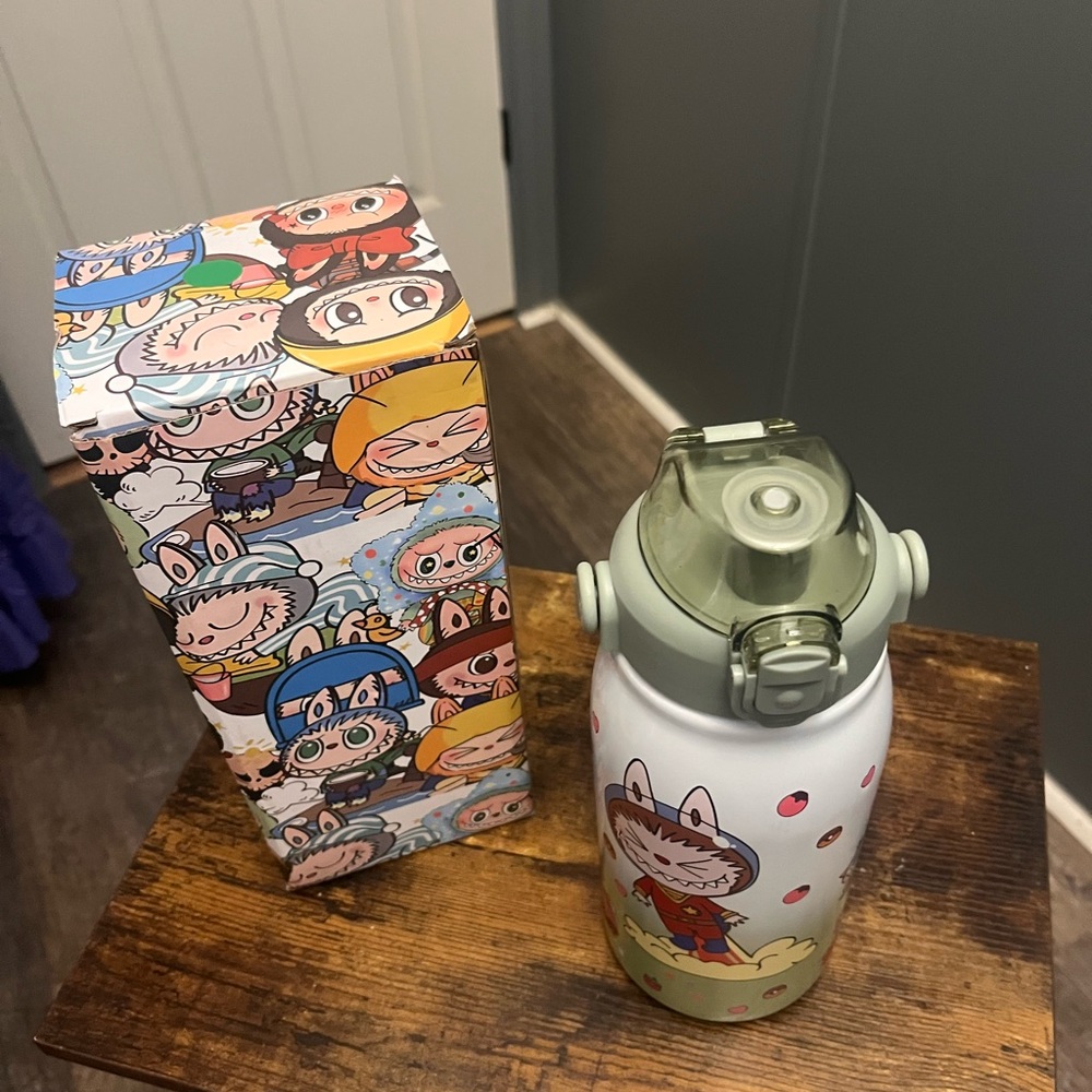 Labubu Cartoon Character Water Bottle with Sage Green Lid - Picture 3 of 4